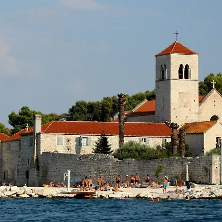 A 4 W Big Terrace Sea View & Close To Apartment Trogir