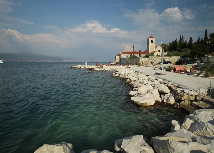 A4 W Big Terrace Great Sea View Close To *